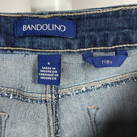 Dark Wash Belted Denim Bermudas Mid Rise Distressed Jean Shorts Women's 6 - Picture 11 of 15